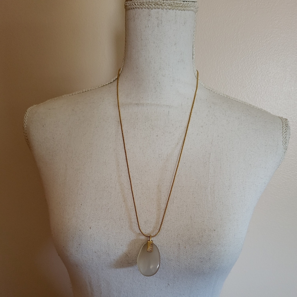 J. Crew Agate Stone Pendant Necklace - Picture 2 of 9